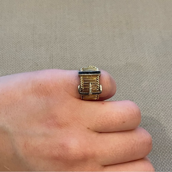 Vintage💙18KT Gold💙 Diamond and Sapphire Mini Belt Buckle Ring - Picture 6 of 15